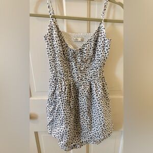 Hollister White/blue dress/romper Has liner with built in shorts/not see-thru!